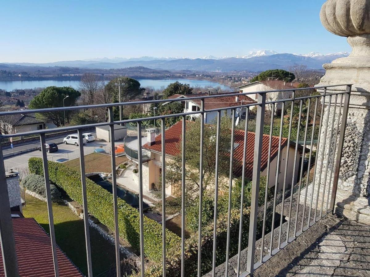 Il Sasso Bianco Bb Leilighet Comerio Eksteriør bilde
